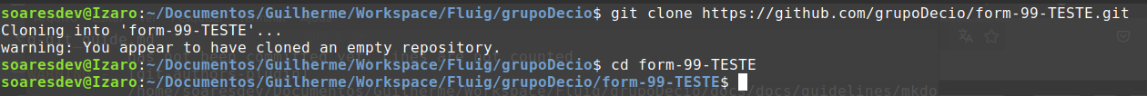 Imagem contendo o comando git clone + URL, seguido pelo comando cd nomeDoRepositorioClonado